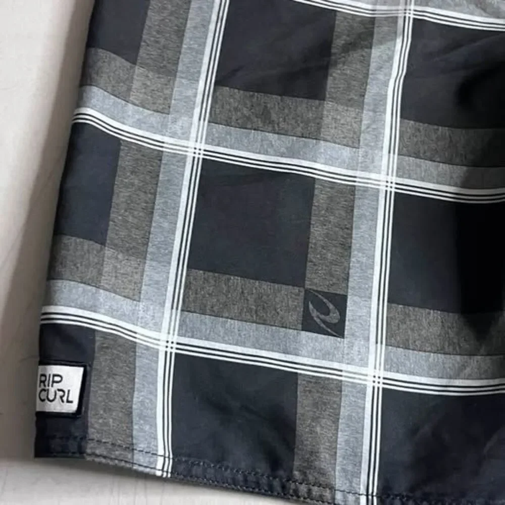 Rip Curl Plaid Board Shorts size 32